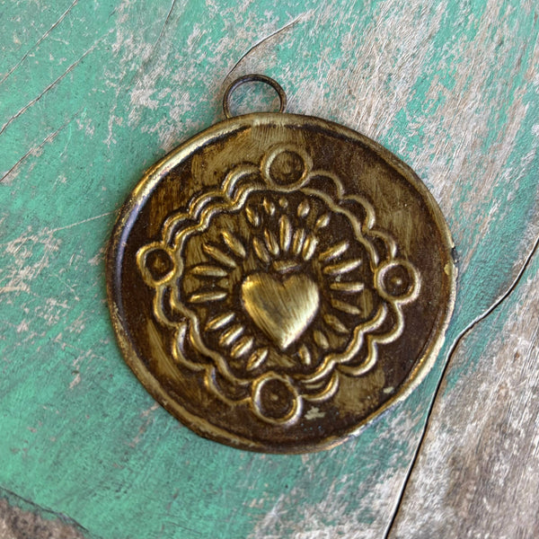 Brass Medallions: Oval Crown Hearts