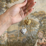 Vintage Style Heart Shaped Locket: Gold Tone
