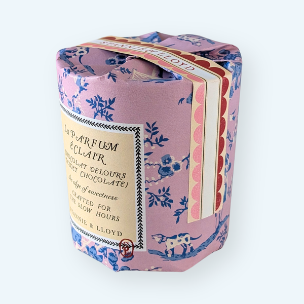 Tester: Gift Wrap Candle - Modern Toile