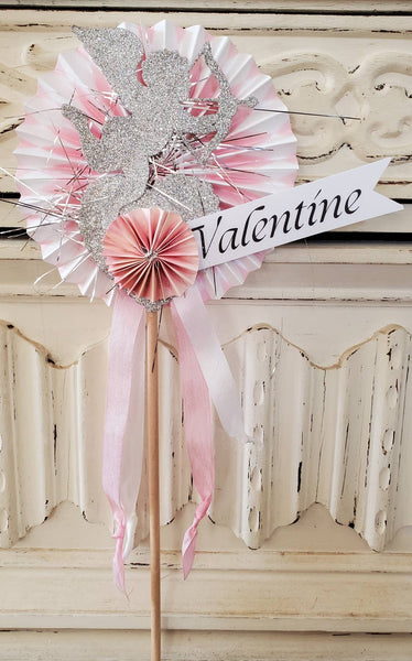 Valentine Wand Glitter Cupid: Darker Pink Token Of Love